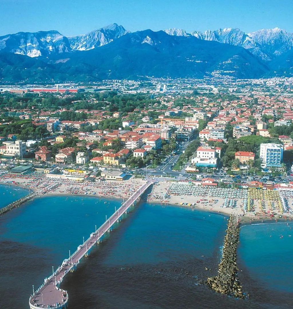 Holiday Home Casa Albertosa By Interhome Marina di Massa