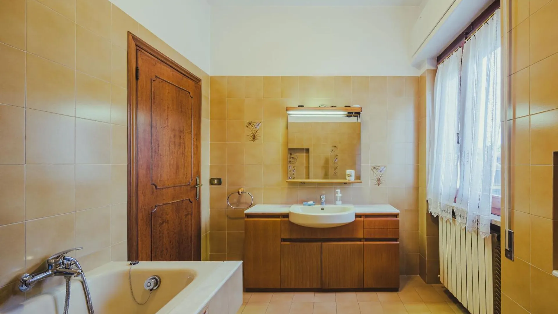 Holiday Home Casa Albertosa By Interhome Marina di Massa