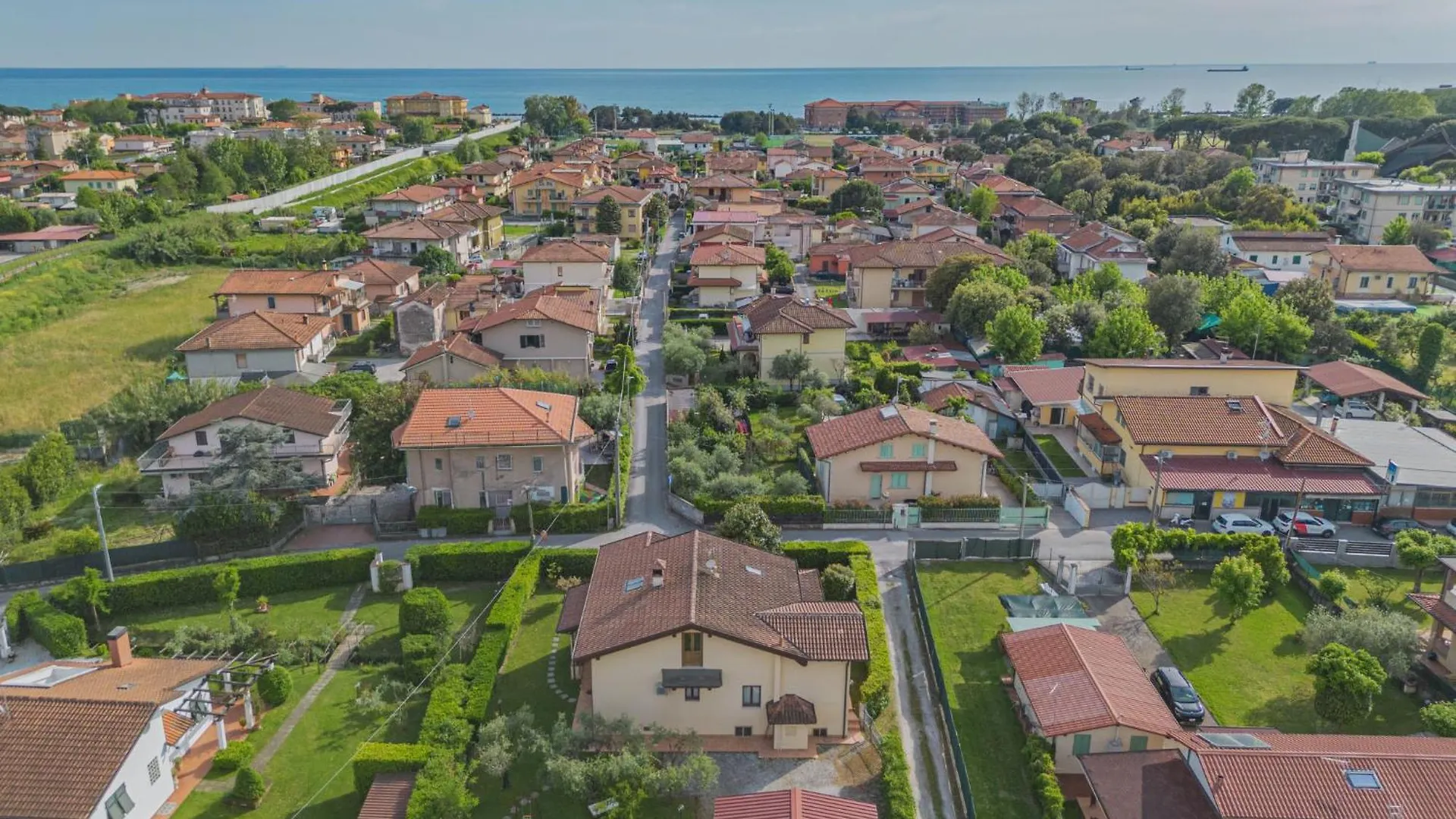 Holiday Home Casa Albertosa By Interhome Marina di Massa