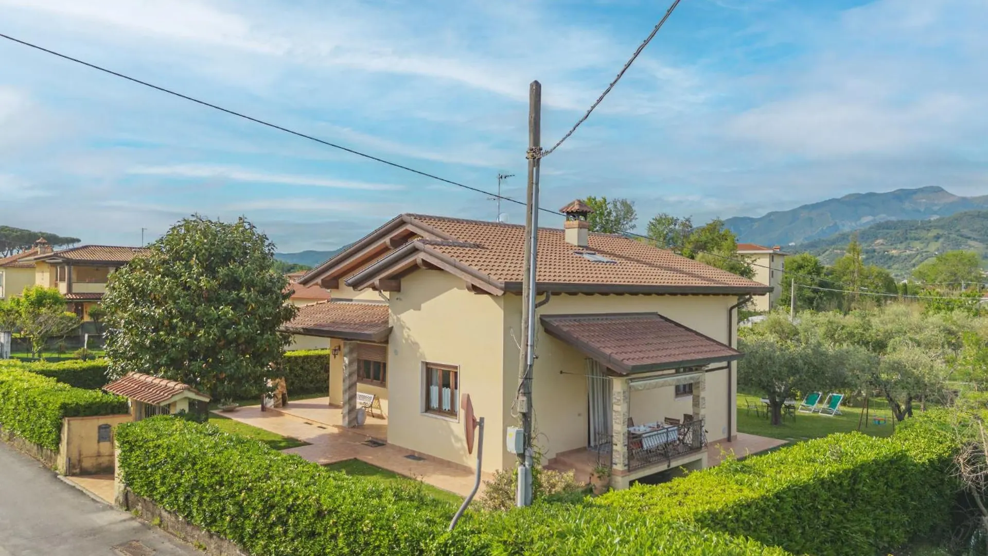 Holiday Home Casa Albertosa By Interhome Marina di Massa 0*,  İtalya